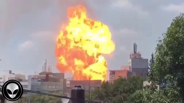 Tremblement de terre à Mexico filmé par les habitants !