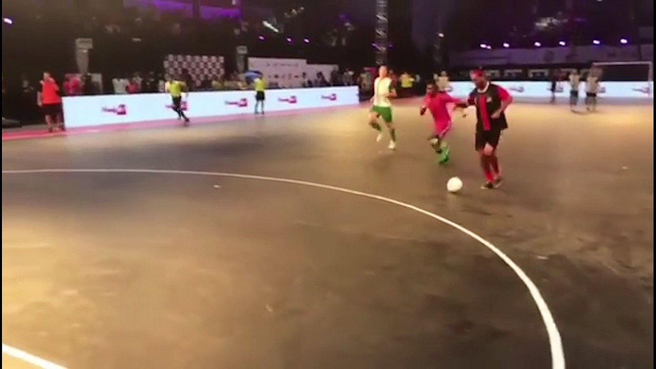 La feinte géniale de Ronaldinho