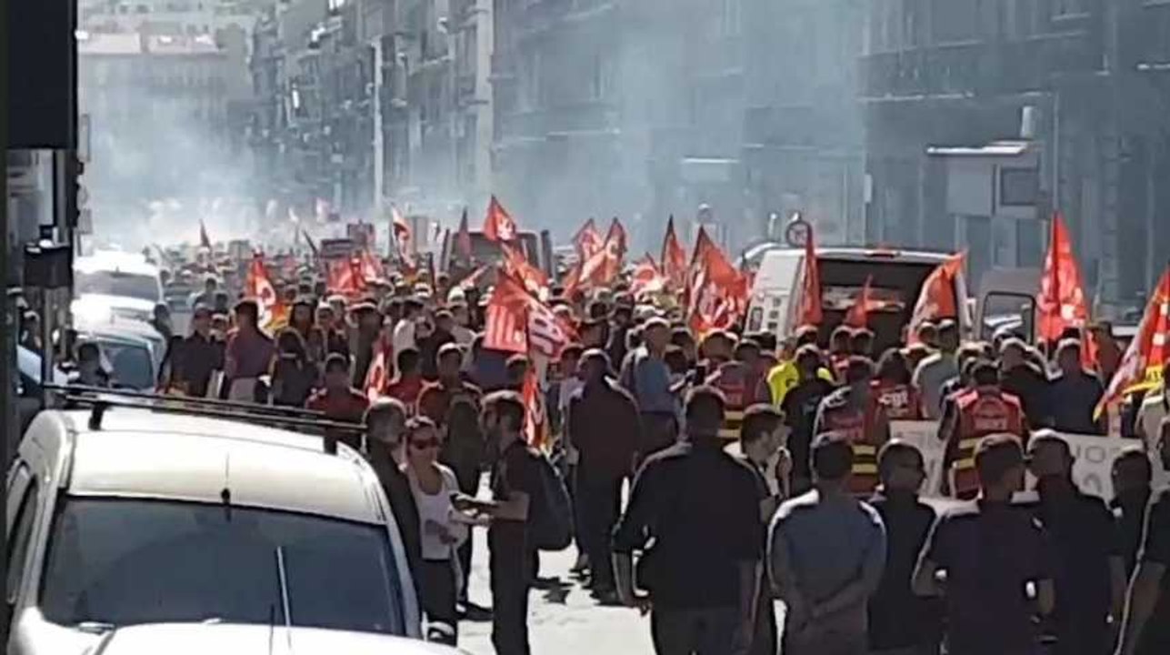 Marseille manifeste contre la réforme du Code du Travail