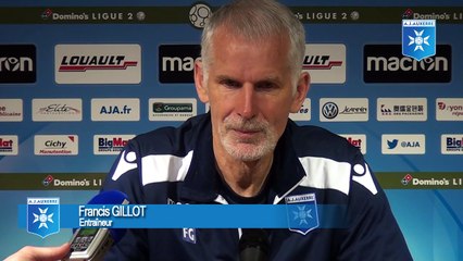 Conférence de presse de Francis Gillot avant VAFC - AJA
