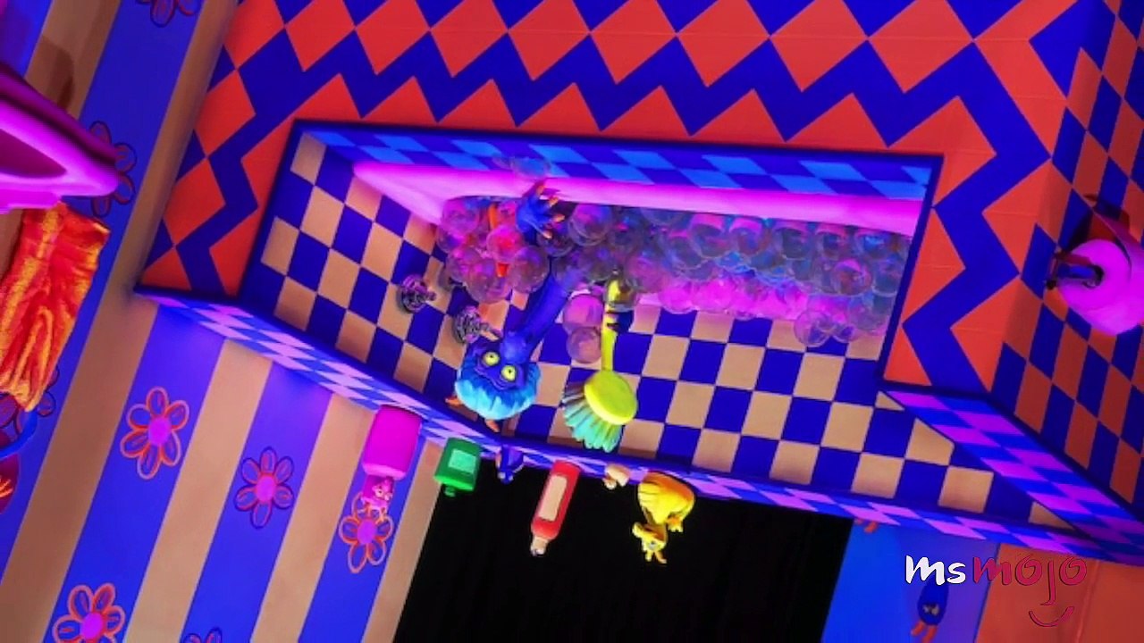 Top 10 Disney Rides & Attractions We Miss