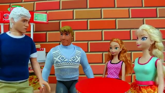 Vote For Your Favorite Frozen Charer. Elsa Anna Kristoff or Hans? DisneyToysFan