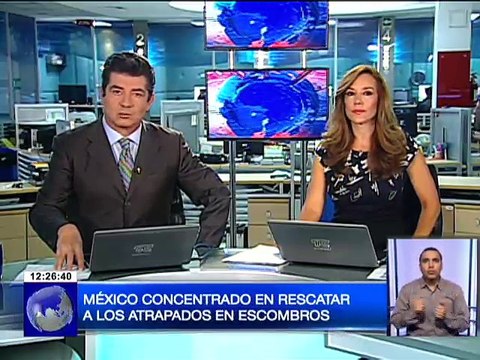 México concentrado en rescatar a los atrapados en los escombros