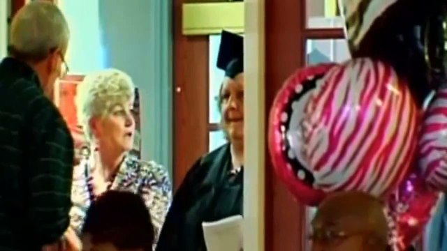 Soldier Surprises SC Mom During Graduation Ceremony