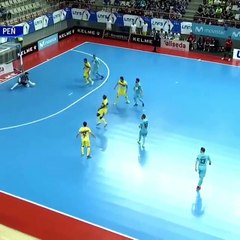 Ricardinho volta a brilhar