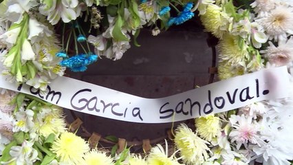 México llora a niños muertos en escuela colapsada