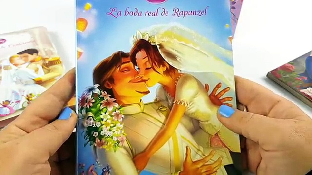 Bella y su hijo Ben - Cuento de la Boda de Bella y la Bestia - Juguetes Disney
