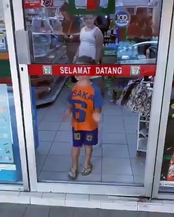 Try Not to laugh :v epo 2