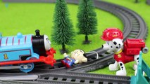 Çocuk Thomas & Friends video Joker & Paw Karakol Kinder sürpriz yumurta Oyuncak Tren için Trenler