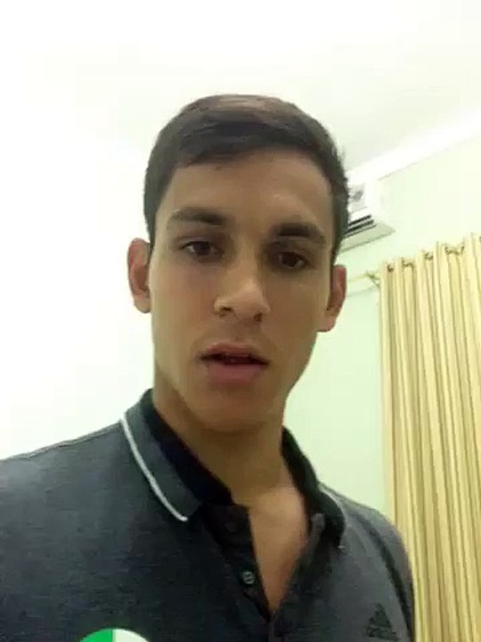 Aissa Mandi en soutien aux malades du cancer d'Algérie