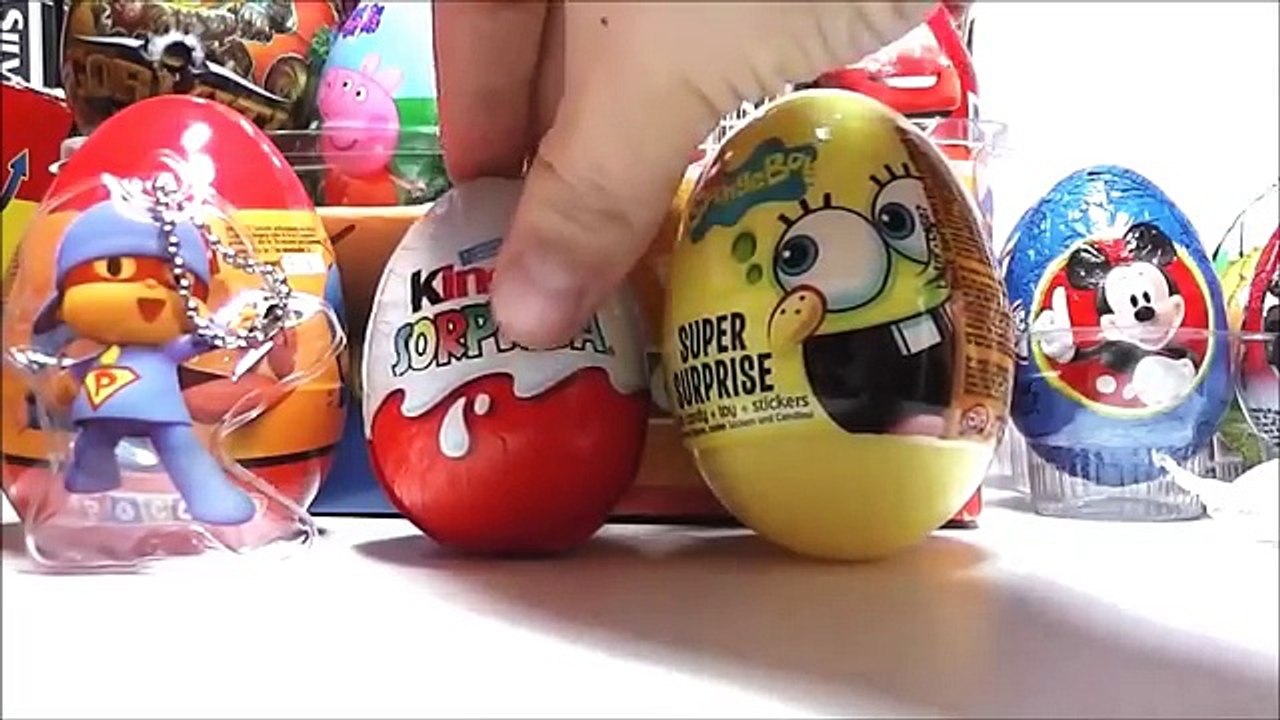3 HUEVOS SORPRESA, POCOYO, BOB ESPONJA Y LOS PITUFOS 2 MAGIC KINDER. COLECCIÓN new. KINDER SURPRISE
