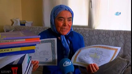 72 Yaşında Lise Mezunu Oldu