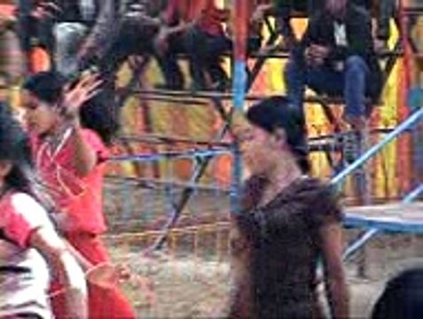 পুরাই মাথা নষ্ট করা যাত্রা নাচ । না দেখলে চরম মিস !! BD hot bangla jatra 2017