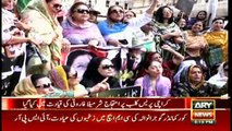 PPP women wing protests against Imran Khan for using foul language against party leaders