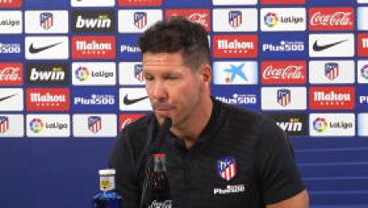 Simeone focused on Sevilla despite Costa deal