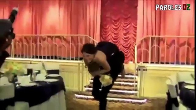 Cười đau ruột với những pha vồ ếch khó tin trong đám cưới