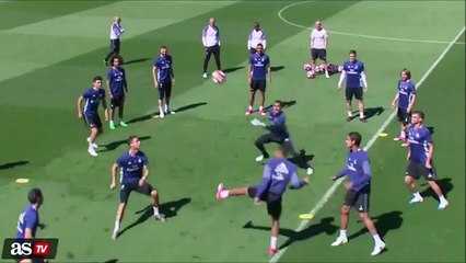 Enzo Zidane frôle le pire : pied en pleine face évité de justesse