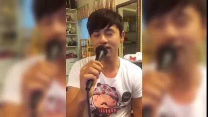 Ưng Đại Vệ livestream hát 'Lời tự sự' cực hay