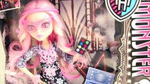 Monster High - Frights, Camera, Action! - Clawdia Wolf, Honey Swamp, Viperine Gorgon & Eli