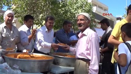 Gaziantep İslahiye'de Bin 200 Kişiye Pilav