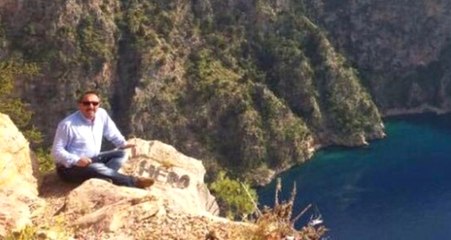 "HERO"lu Fotoğraf Paylaşan Milli Eğitim Müdürü Gözaltına Alındı