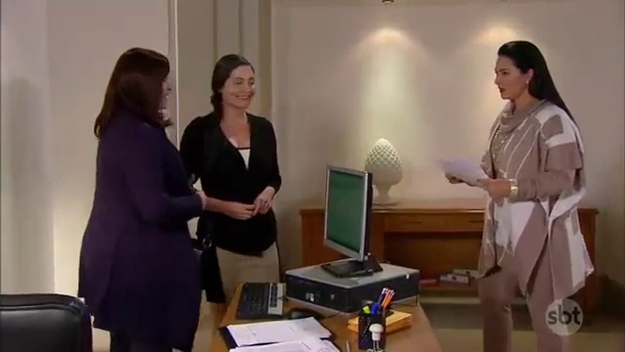 Um Caminho Para o Destino - Marisa avisa a Amélia qual é o seu trabalho