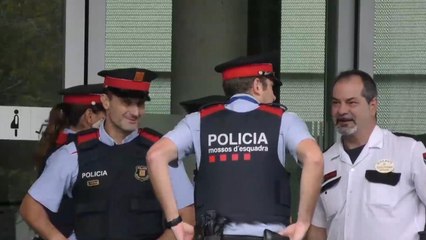 إسبانيا تقرر زيادة التعزيزات الأمنية في كتالونيا