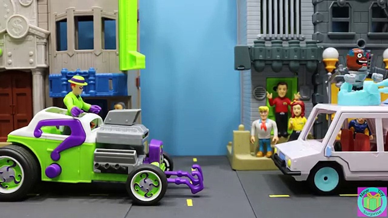 Teen Titans Go T Car & Cyborg Adventure W/ The Justice League & The Riddler!