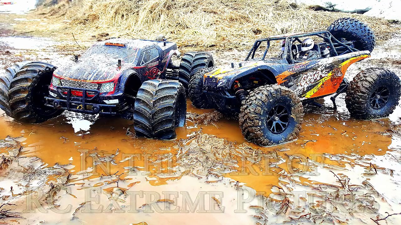 RC Mud Trucks Racing, Jumping 4x4 — JLB Racing CHEETAH and VRX Racing RH1045 — RC Extreme Pictures