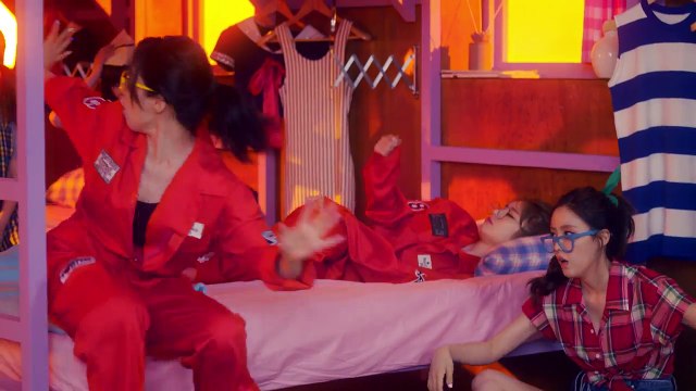 T-ARA[티아라] -완전 미쳤네 [So Crazy]- M_V - YouTube