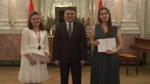 Genç Türk Piyanistlerin Viyana'da Ödül Sevinci