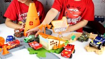 Disney Cars Story Sets Cozy Cone, Highway Hide out, Willys Butte Dirt Corner