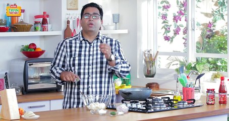 How to make Urad Dal And Onion Pakoda