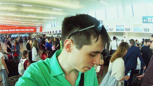 Flug von Wien nach Минск über Киев Minsk Vlog 01