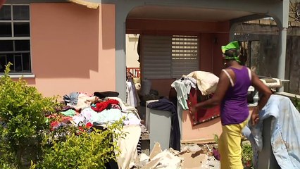 Ouragan Maria: la Dominique, durement touchée, attend de l'aide