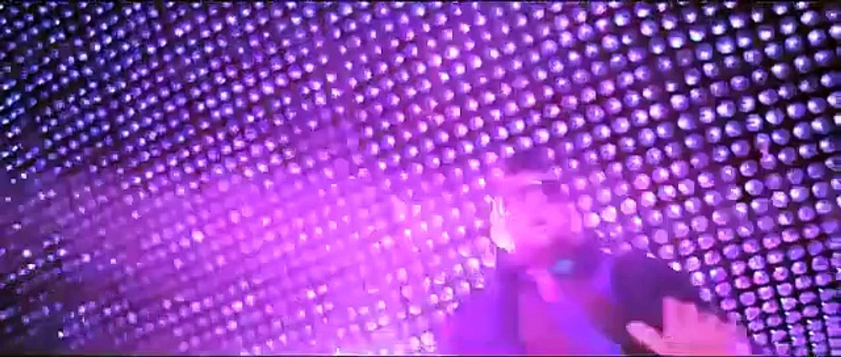 Sean Paul - Got 2 Luv U Ft. Alexis Jordan [Official Music Video]