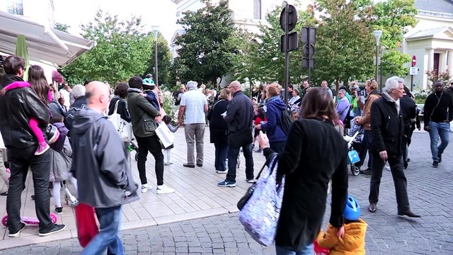 Vincennes : Place(s) aux arts ! avec Monsieur Culbutot 320 kg de poésie brute !