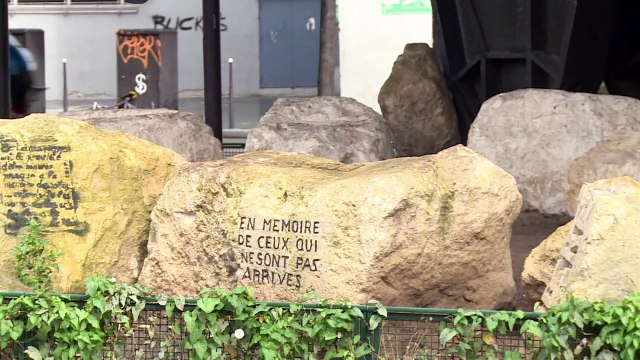 A Paris, les migrants obligés de se cacher pour dormir