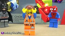LEGO Emmet Batman Spiderman BUILD Lego Junior Batcave Hulk Smashes! Box Open HobbyKidsTV