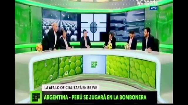 PRENSA EN BUENOS AIRES ARMA CIRCO PREVIO AL PARTIDO Argentina vs Perú