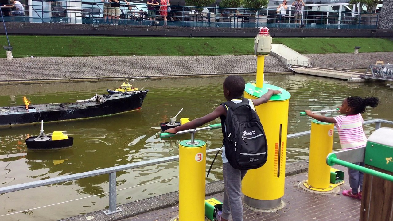 Met de kinderen in Madurodam (11)
