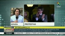 Universitarios de Barcelona se suman a protestas contra gob. español