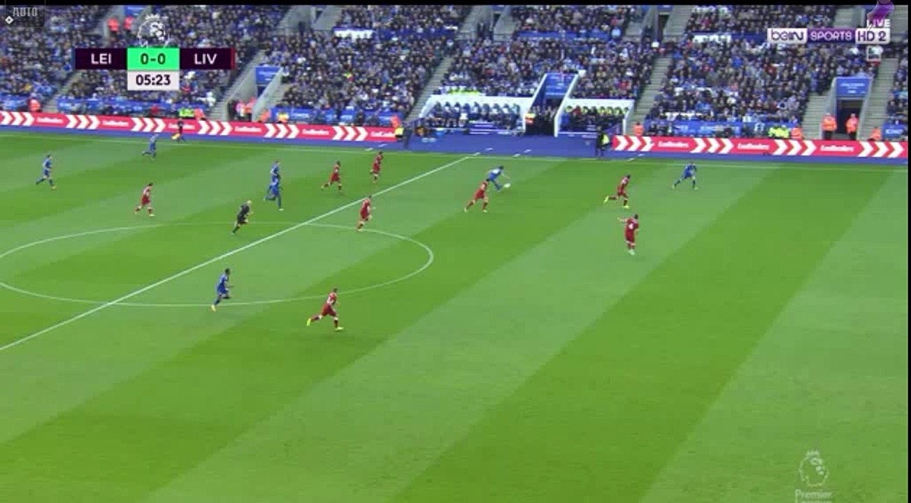 محرز يضيع اول فرص اللقاء