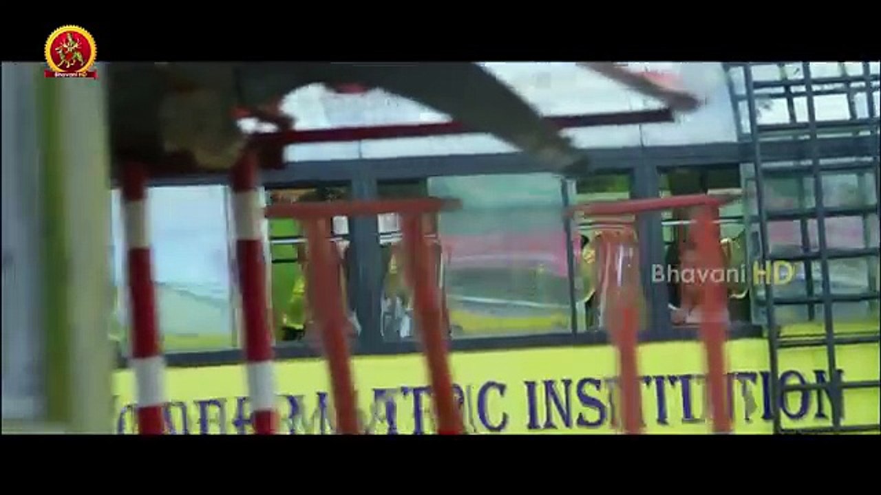 Baby Yuvina Tragedy In School Bus Accident - Emotional Scene - Strawberry Movie Scenes