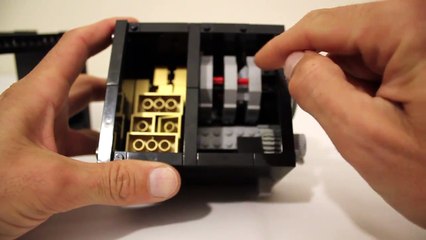 Working LEGO Combination Safe