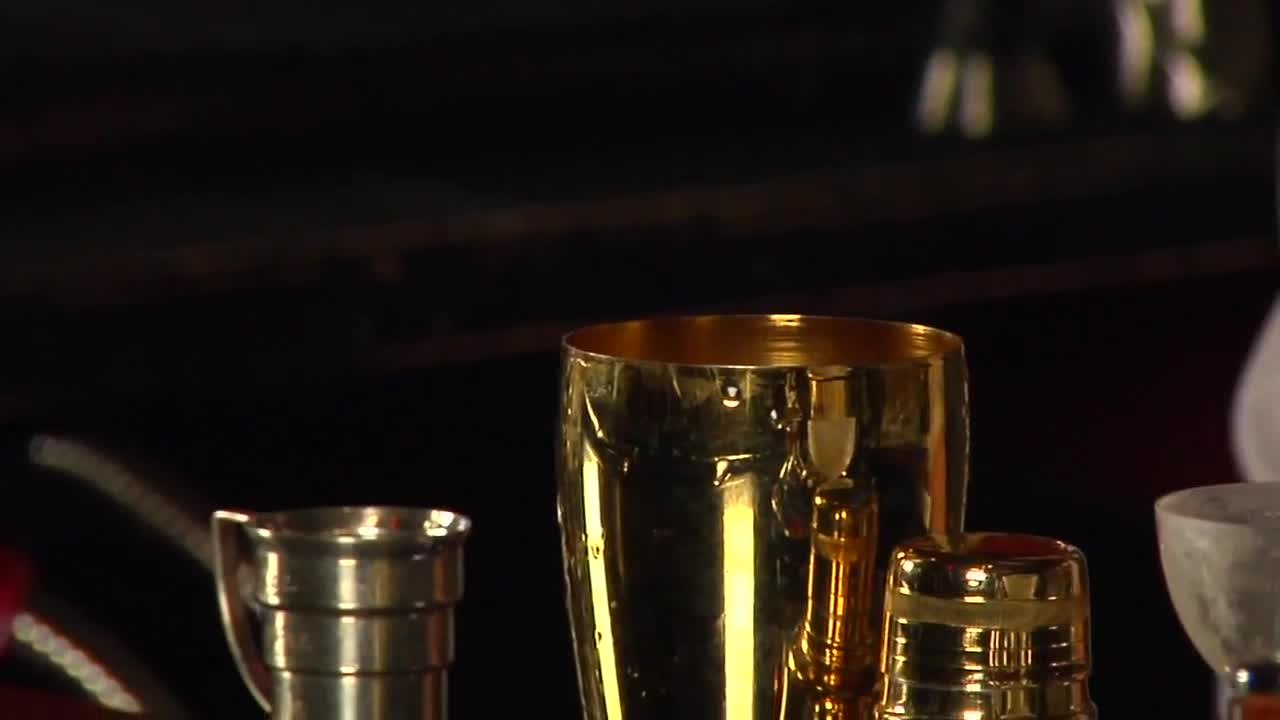 Denny Triangle Cocktail - Raising the Bar with Jamie Boudreau - Small Screen