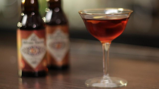 Trident Cocktail - A Modern Classic - The Cocktail Spirit with Robert Hess