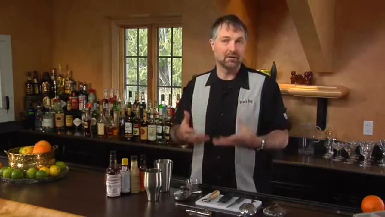 How to Travel Like Mixologist - The Cocktail Spirit with Robert Hess - Small Screen