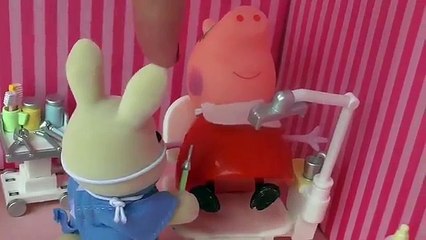 Peppa Pig. Свинка Пеппа. Мультфильм с игрушками. Зубной кабинет доктора Зайца .
