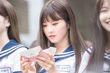 KpopTime 아이돌학교 IdolSchool 송하영 Song Hayoung adorable trainee 3